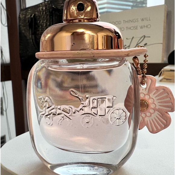 Coach  1 oz 
Full bottle
Sprayed once - Picture 1 of 2